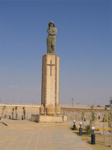 Bronasta+replika+kipa+device+Marije+na+mestu+begunskega+tabori%C5%A1%C4%8Da+za+Jugoslovane+v+Egiptu