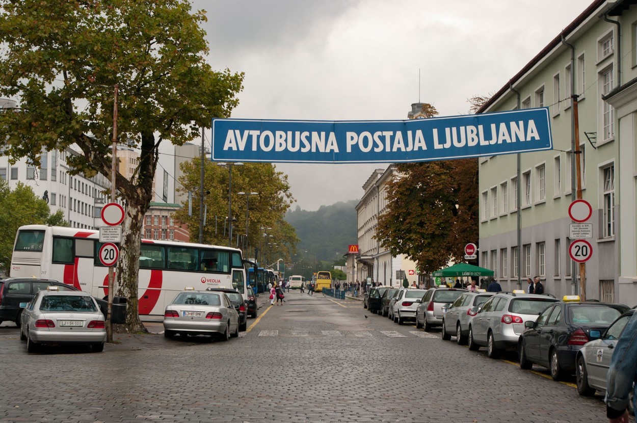 Avtobusna postaja Ljubljana je prenovljena - a žal le na spletu | Moški ...