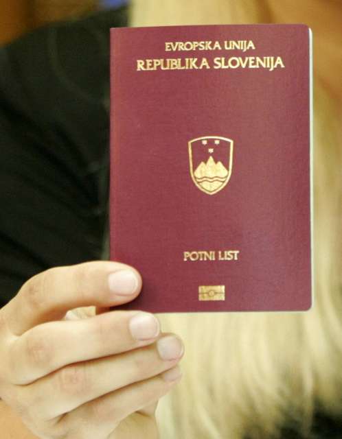 Slovenski+potni+list.+foto%3ASTA