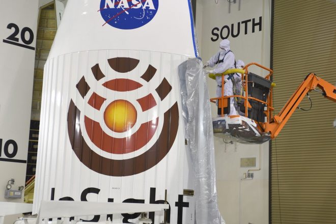 Insight+so+na+pot+poslali+maja+letos+%28foto%3AProfimedia%29