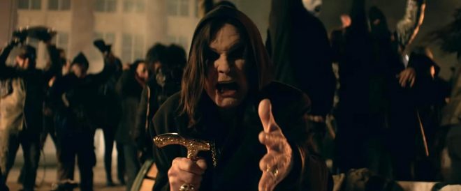 Ozzy+Osbourne+v+videu+za+%27Straigth+to+Hell%27++%2F+foto%3A+Profimedia
