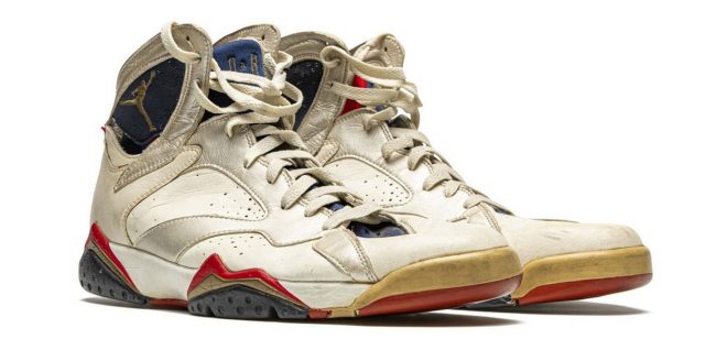 Copati+znamke+Nike%2C+ki+jih+je+nosil+mladi+Michael+Jordan+%28foto%3AProfimedia%29