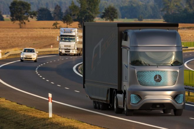 Koncept+Mercedes-Benz+Future+Truck+2025+%2F+Profimedia