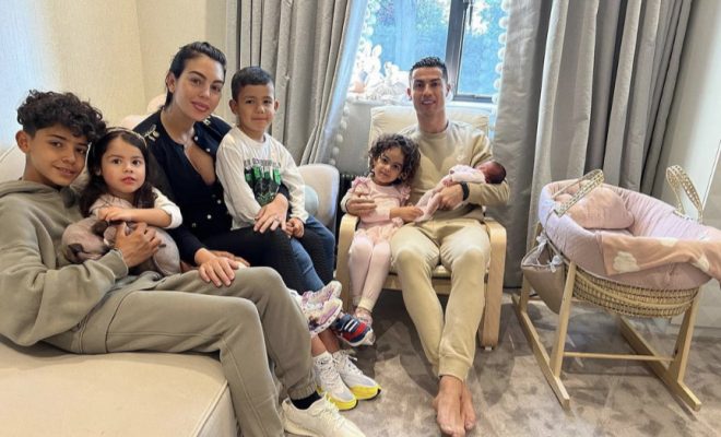 Cristiano+Ronaldo+z+dru%C5%BEino+%2F+Profimedia