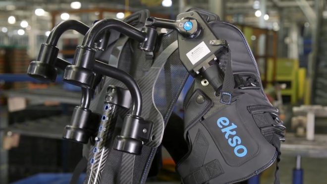 Take+eksoskelete+uporabljajo+v+proizvodnji+Fordov+%2F+Profimedia