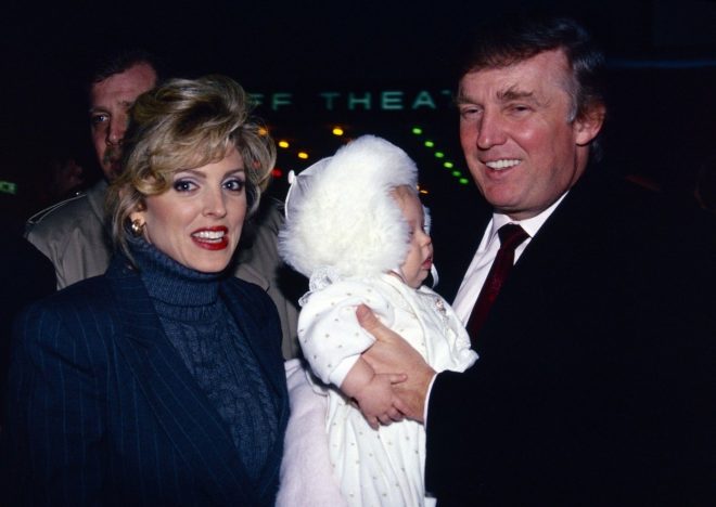 Donald+Trump+s+takratno+%C5%BEeno+Marlo+Maples+in+h%C4%8Derko+Tiffany%2C+marca+leta+1994+%2F+Profimedia