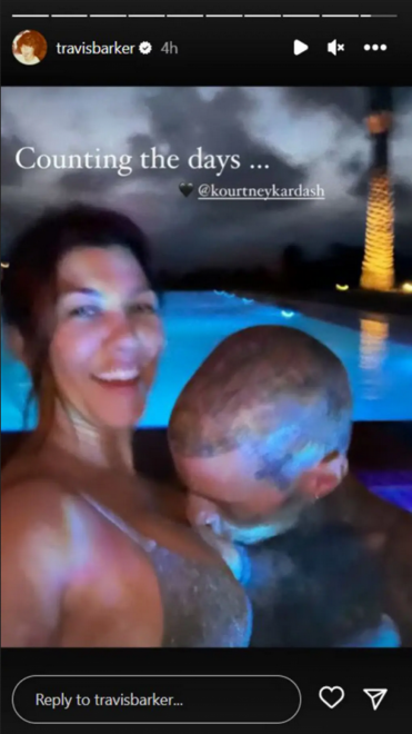 Travis+Barker+je+nor+na+svojo+%C5%BEeno